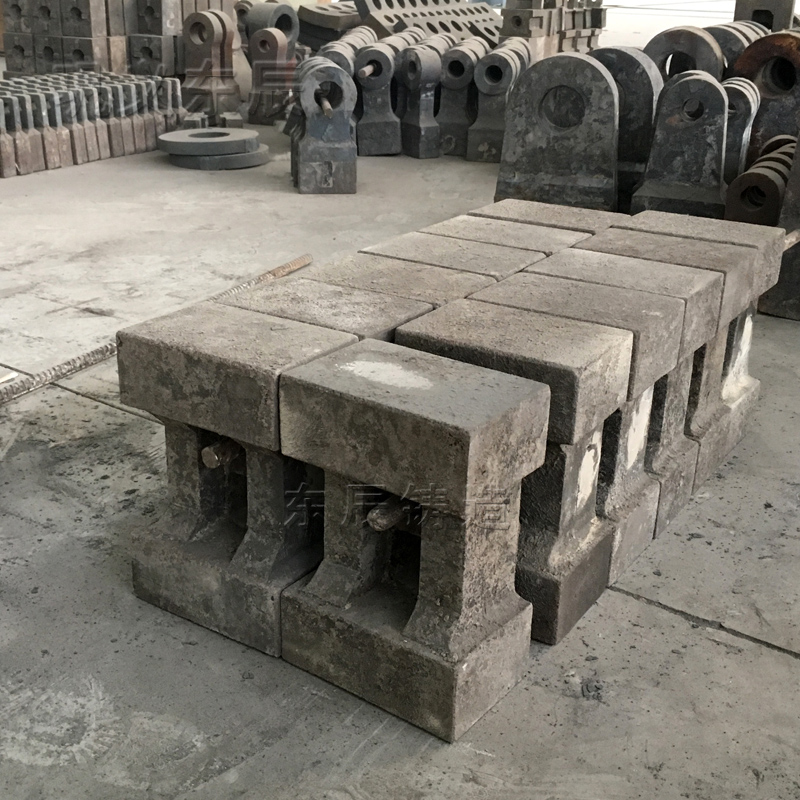 制砂機(jī)用高鉻鋼錘頭